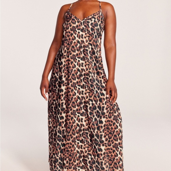 Victoria's Secret Leopard Print Maxi Dress for night time or lounge - Picture 2 of 7